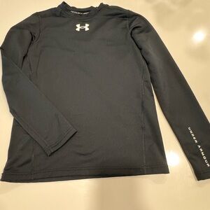 Boys Under Armour Fitted Cold Gear Shirt. Size :YXL